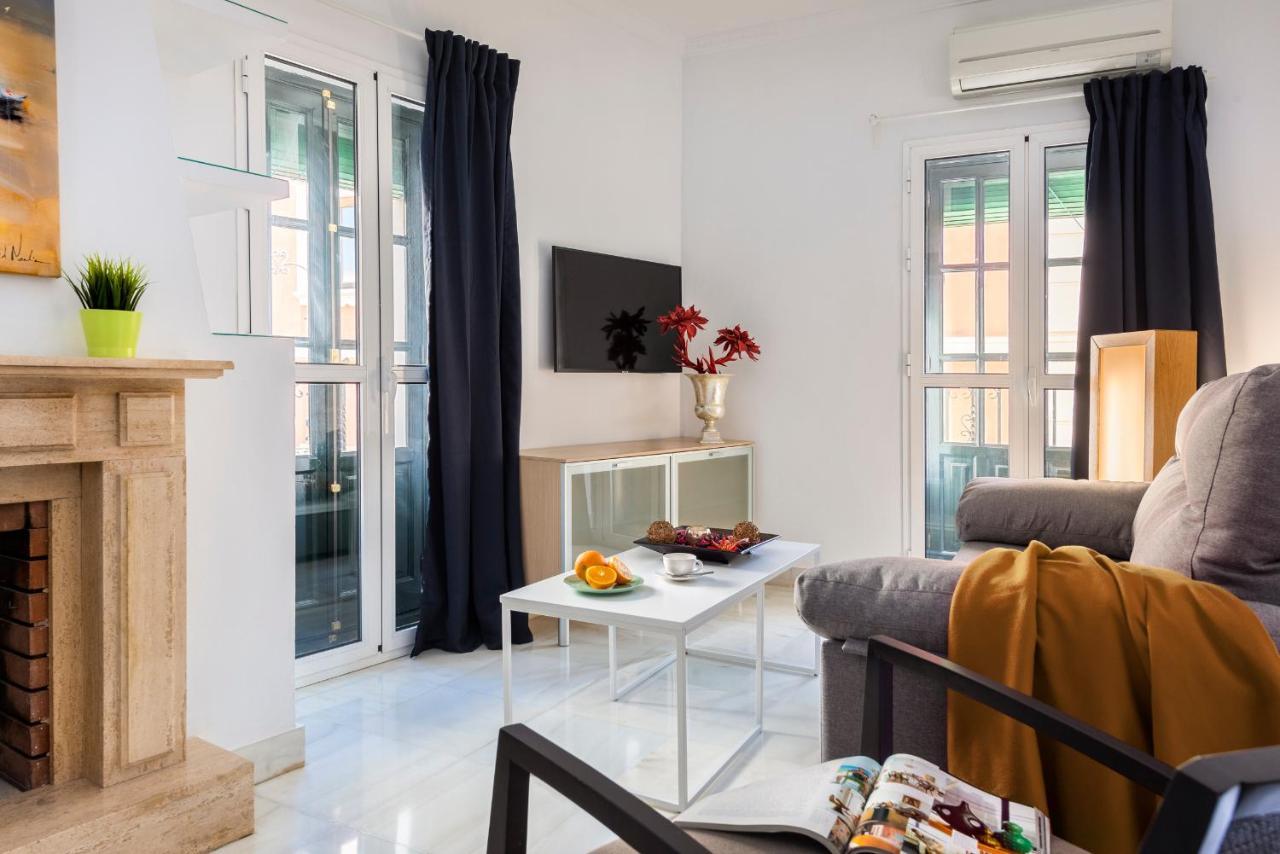 Lux Home - Sierpes Terrace เซบีญา ภายนอก รูปภาพ