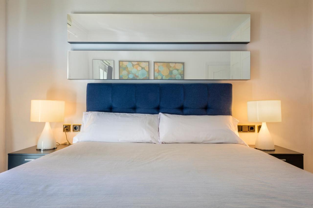 Lux Home - Sierpes Terrace เซบีญา ภายนอก รูปภาพ