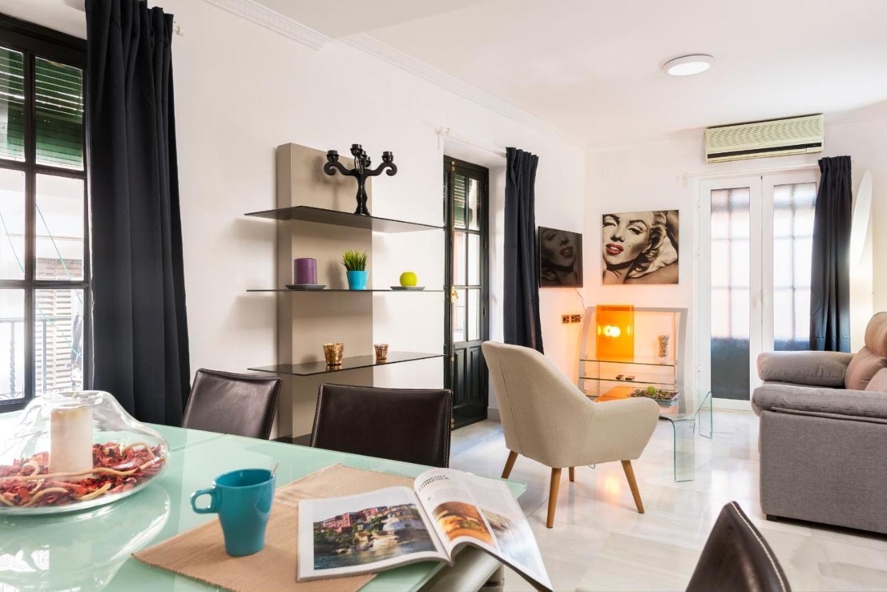Lux Home - Sierpes Terrace เซบีญา ภายนอก รูปภาพ